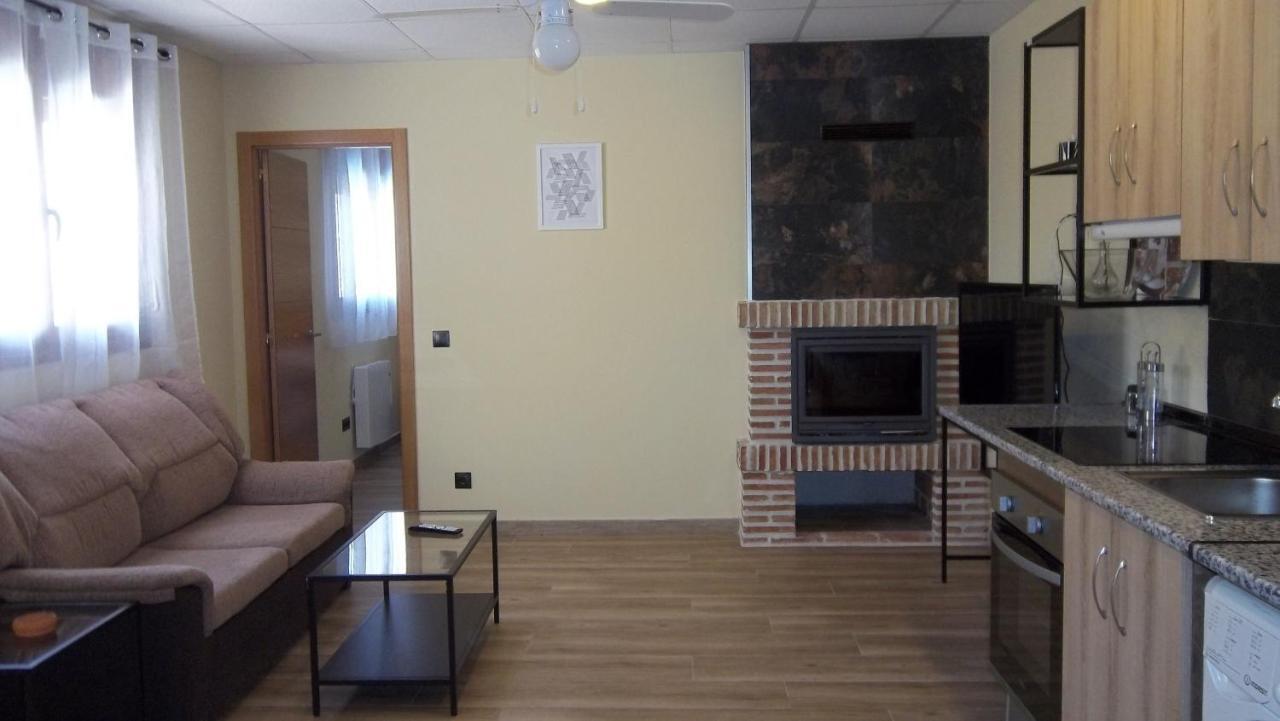 Apartamentos "Casa Rural De Aldea" Aldea del Fresno Екстериор снимка